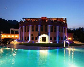 Mouzaki Palace ภายนอก รูปภาพ